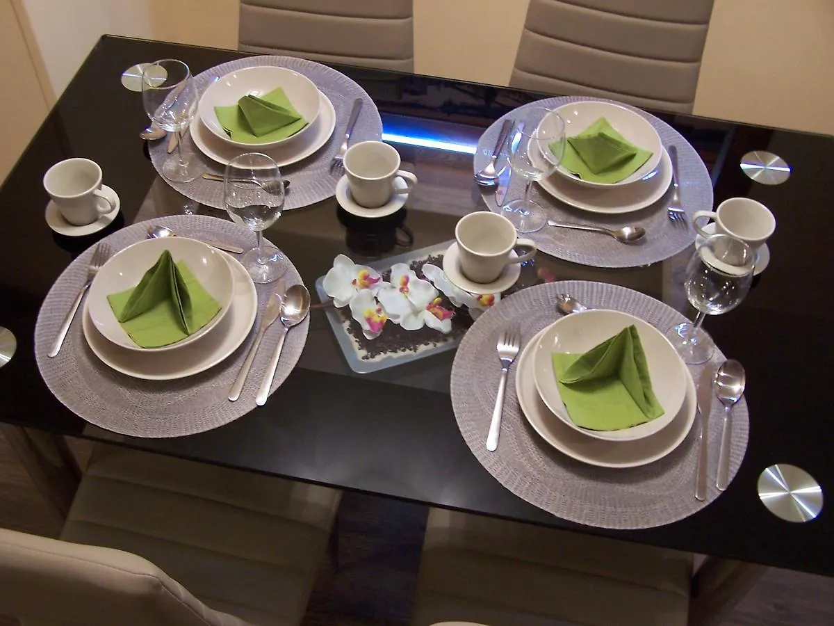 Orchidea Central Apartment Budapest 0*,